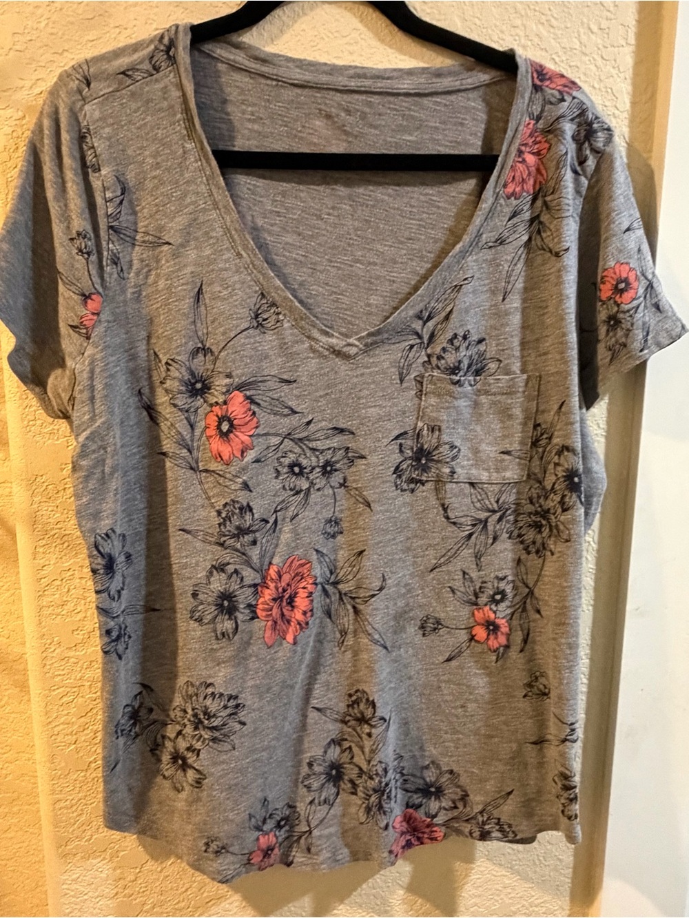 torrid Gray V-Neck Tee with Pink Floral Print